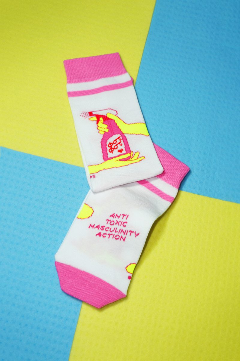 ode to socks anti toxic spray white pink socks 800x1200 1